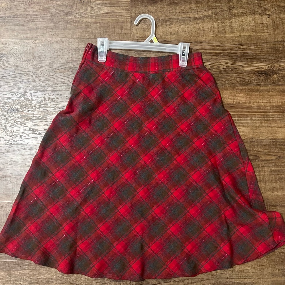 Red skirt knee length